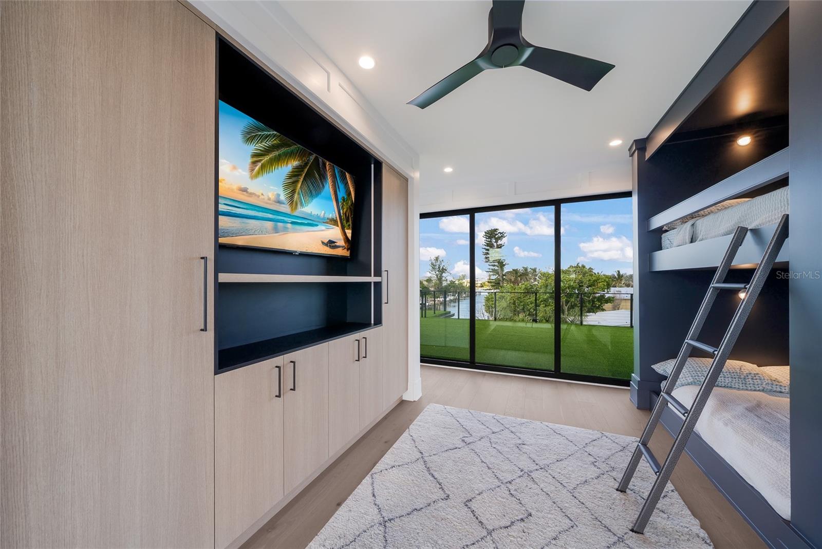 WELLS BAY HARBOR SEC A - Residential