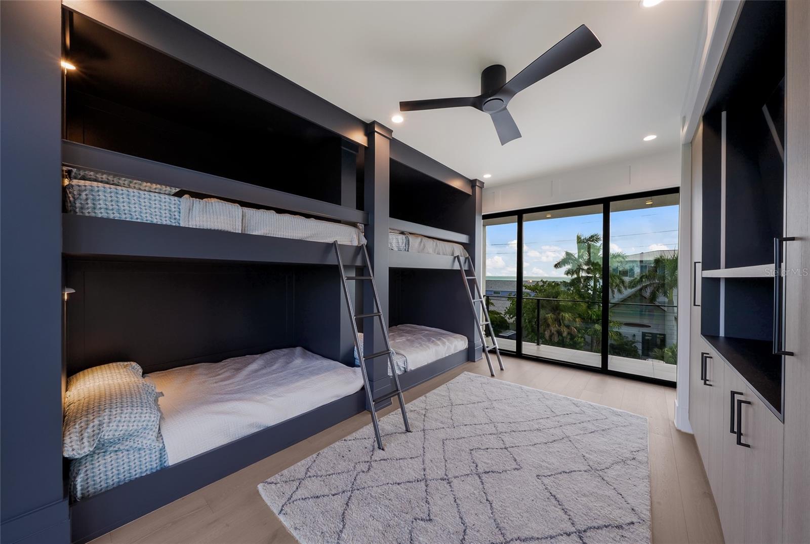 WELLS BAY HARBOR SEC A - Residential