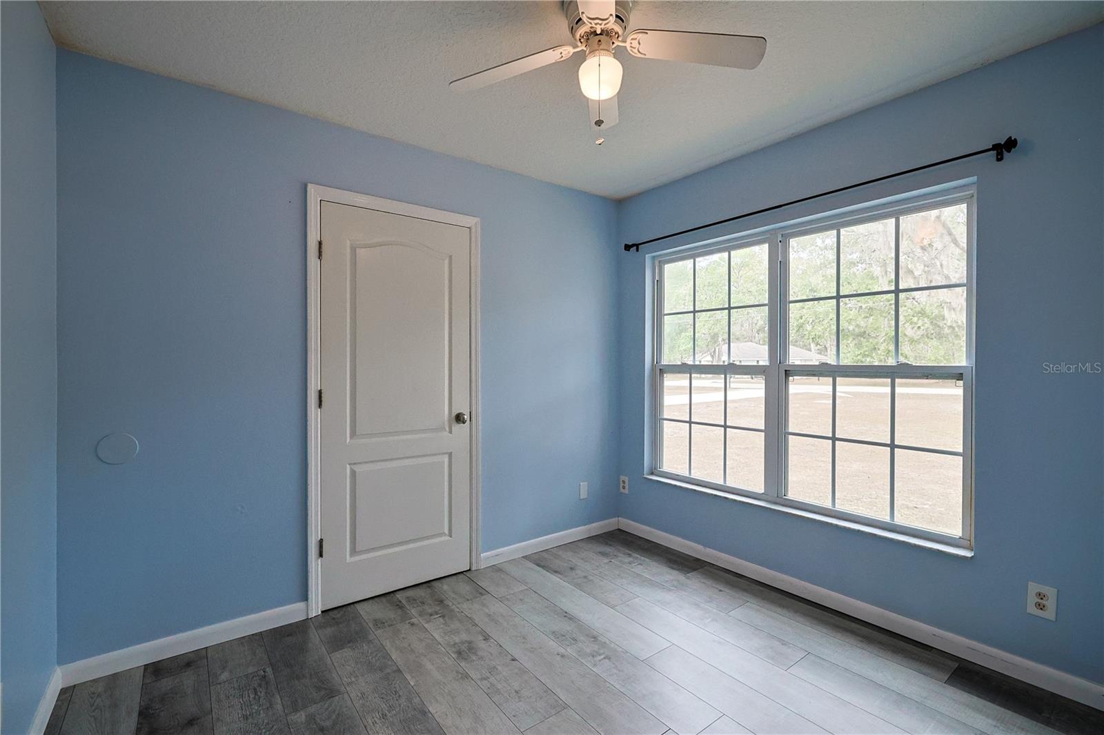 HOLLY BROOK - Residential