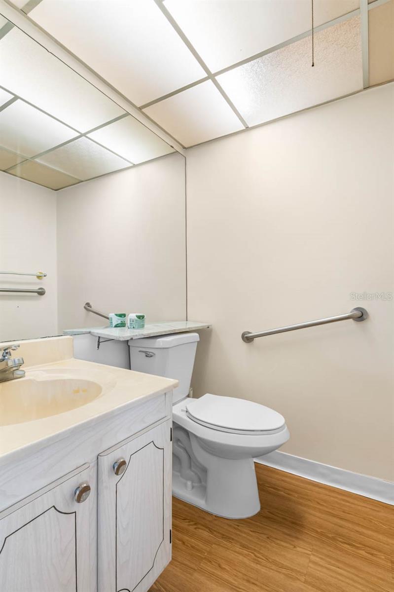 BEDFORD B CONDO - Residential