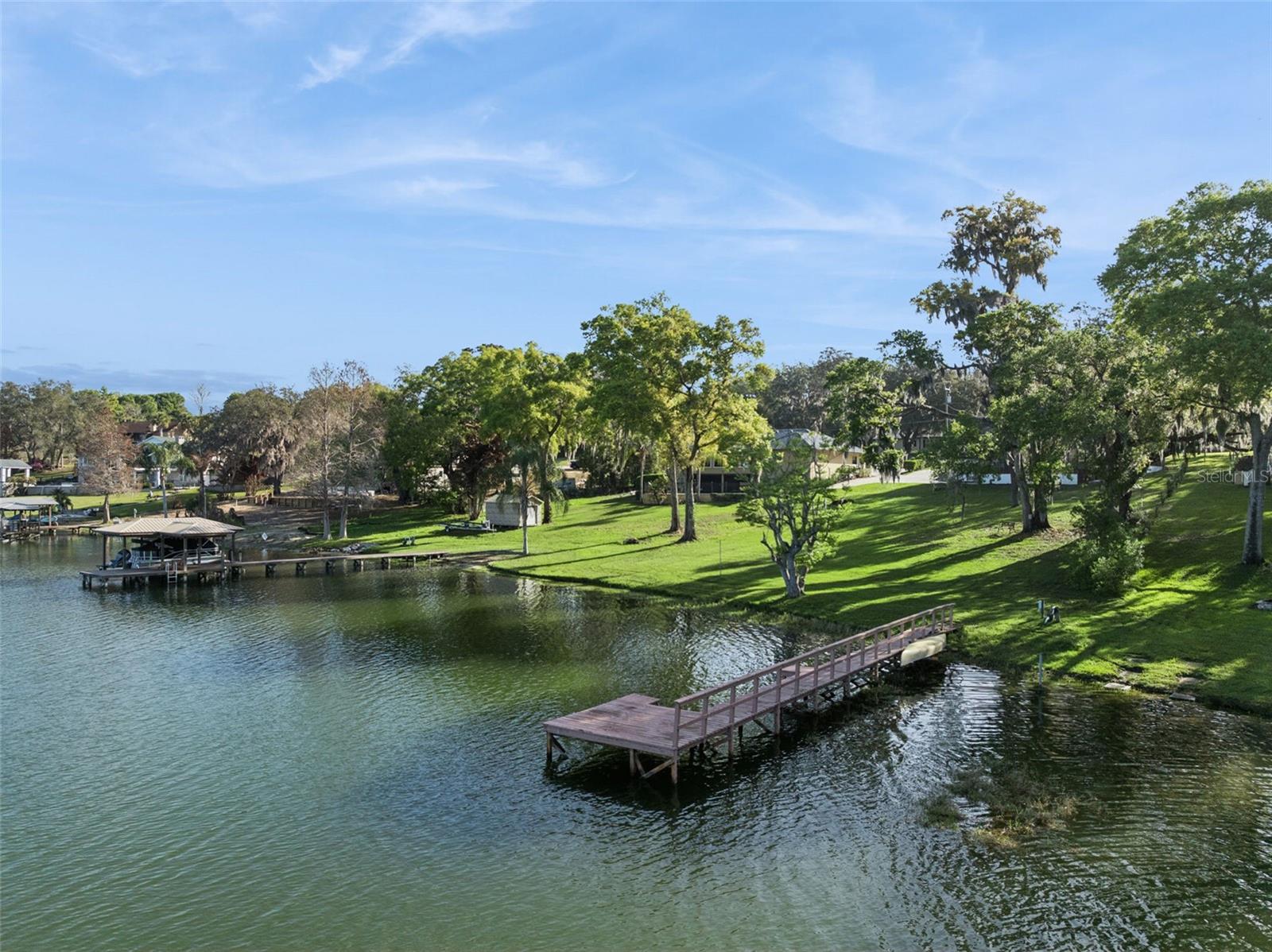 EL BONITO - Residential