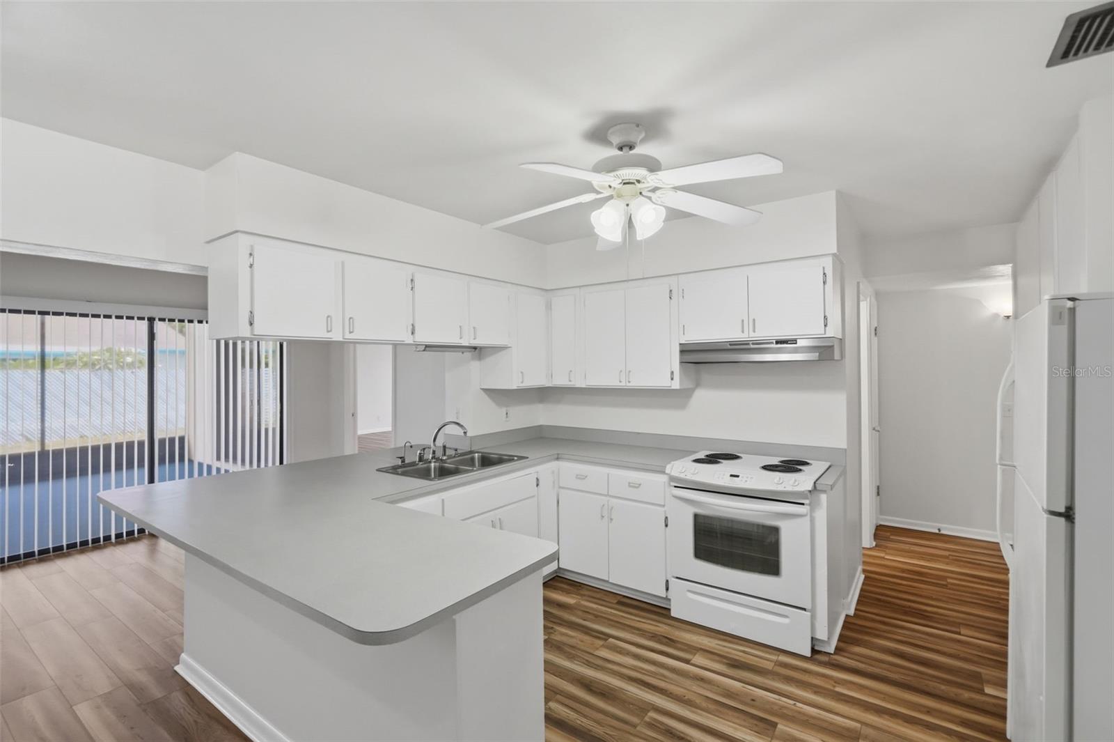 SHERWOOD HEIGHTS - Residential