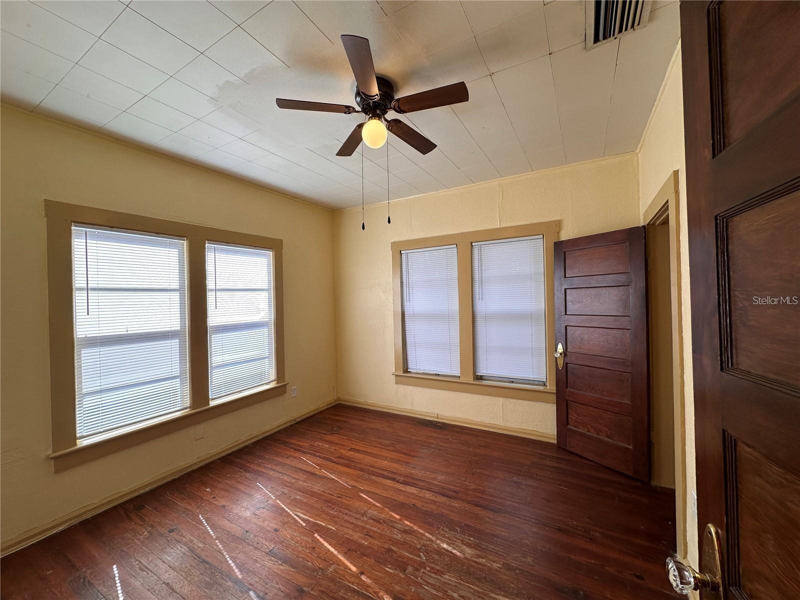 THE OAKS ADD - Commercial Sale