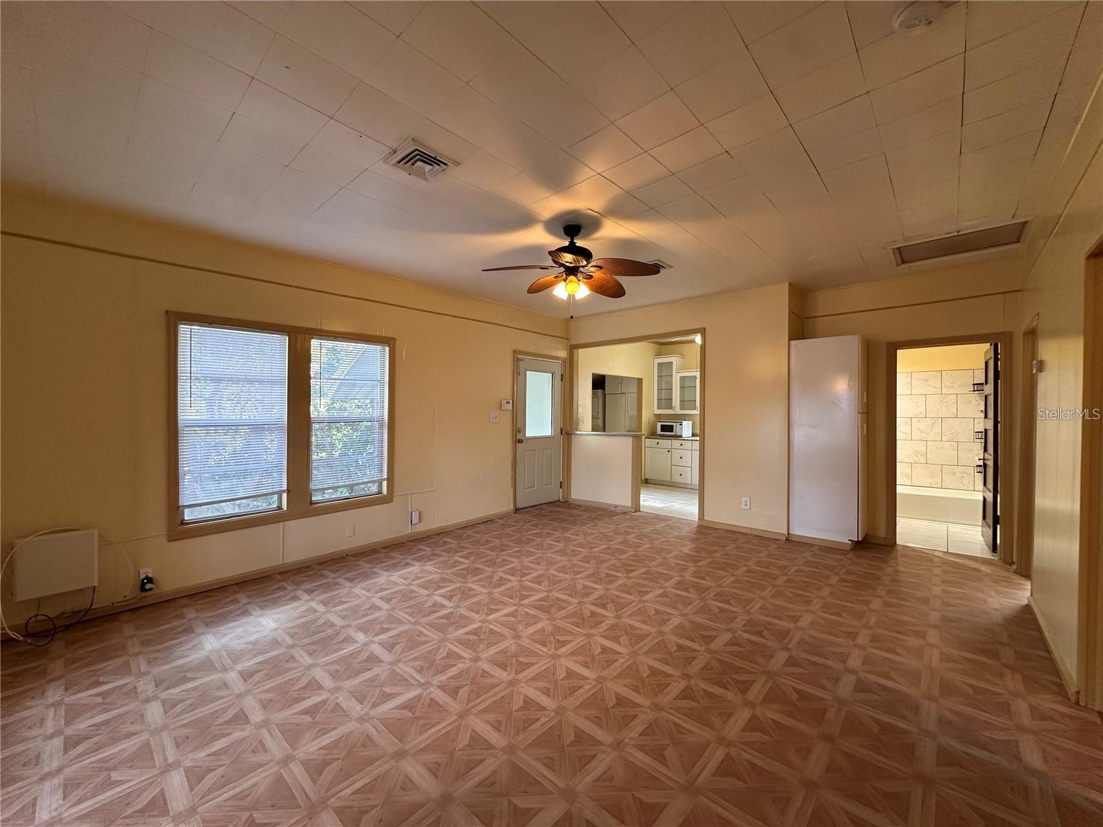 THE OAKS ADD - Commercial Sale