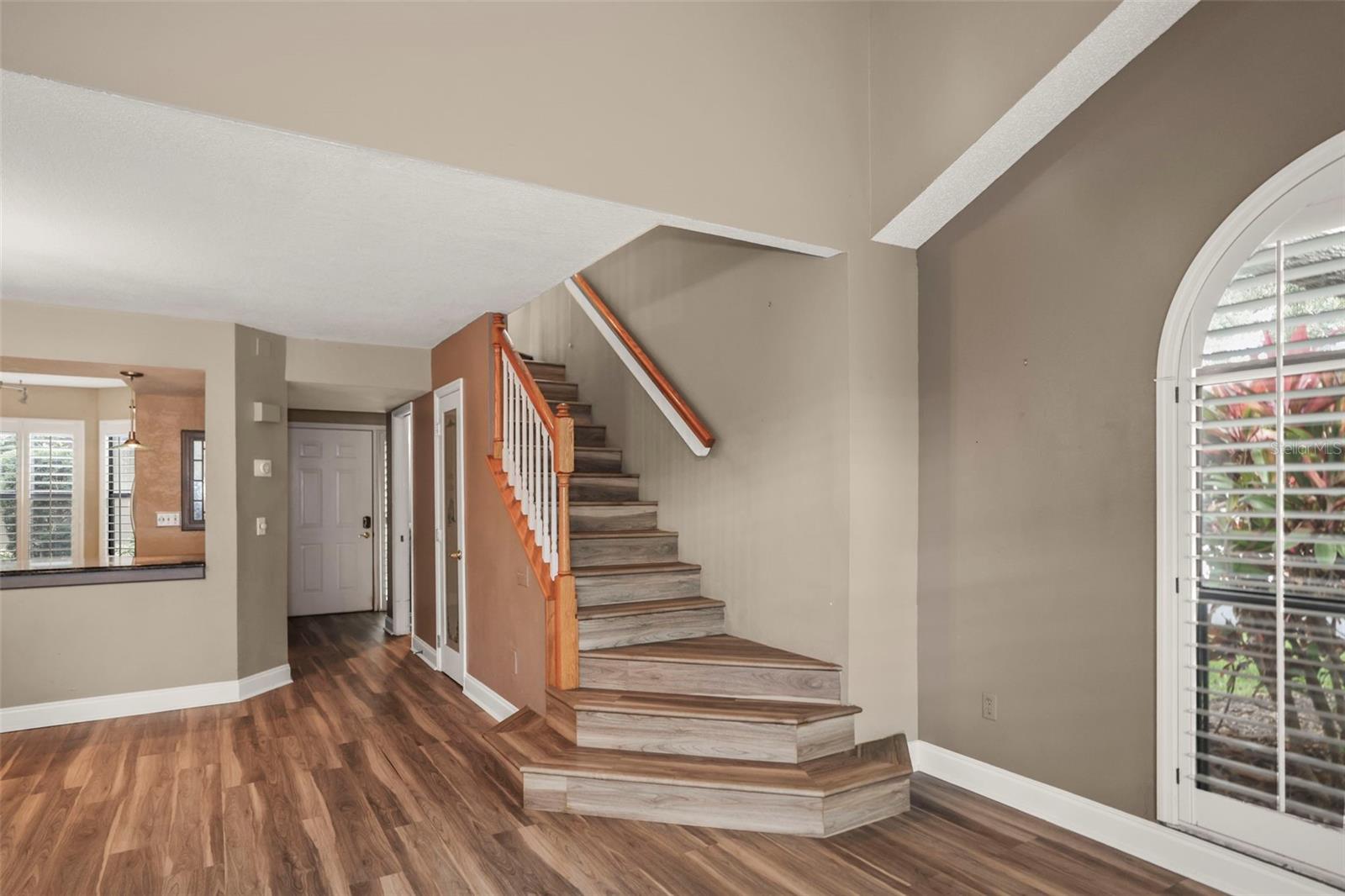 BRAEMOOR LAKE VILLAS - Residential