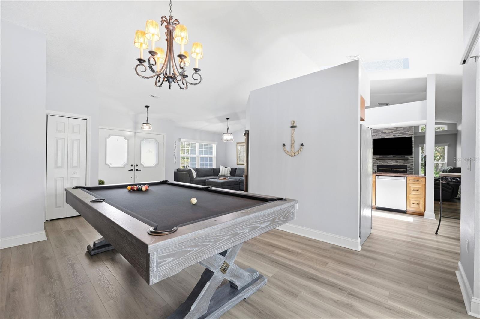 PRESTON HOLLOW - Residential