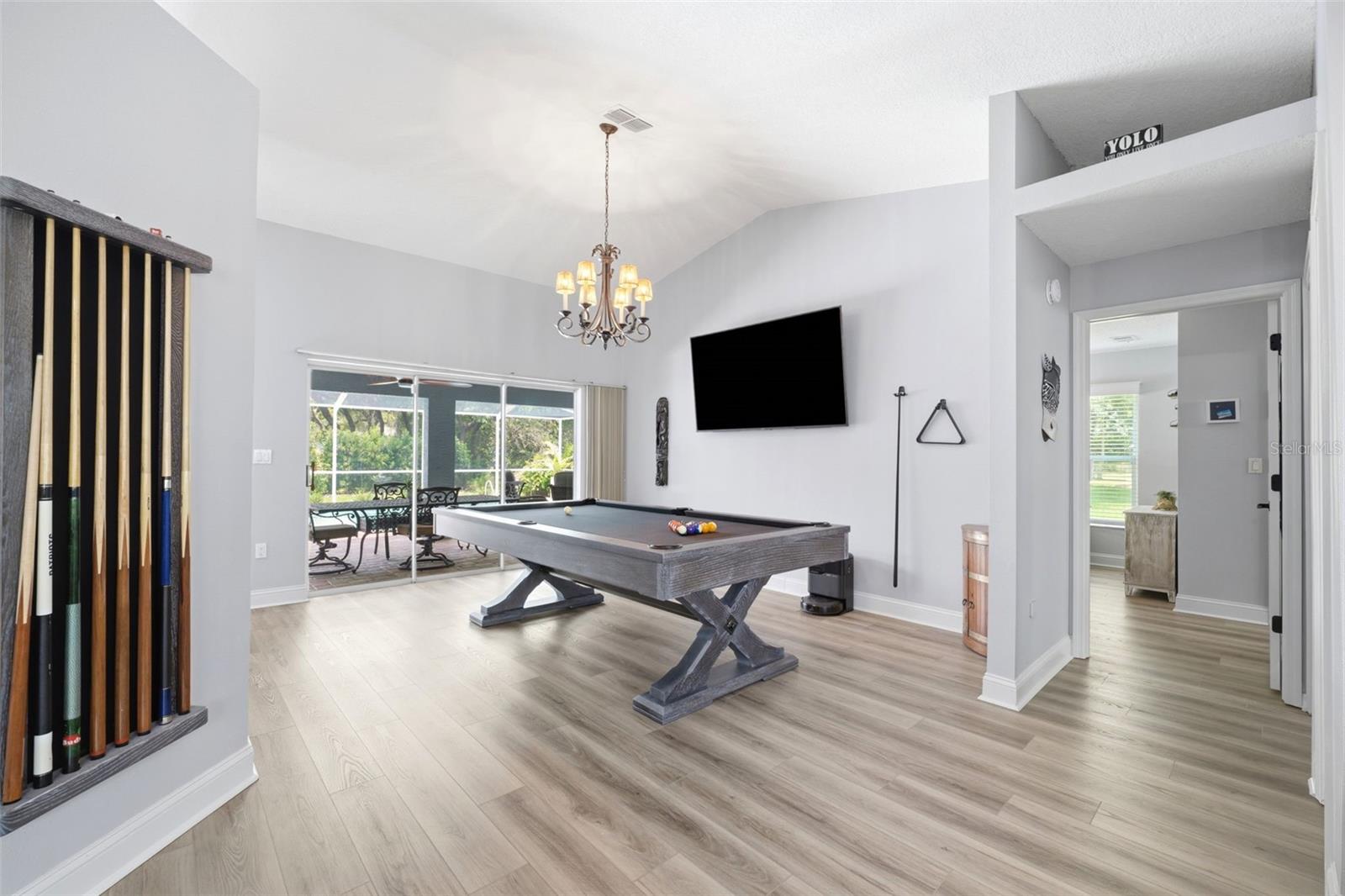 PRESTON HOLLOW - Residential