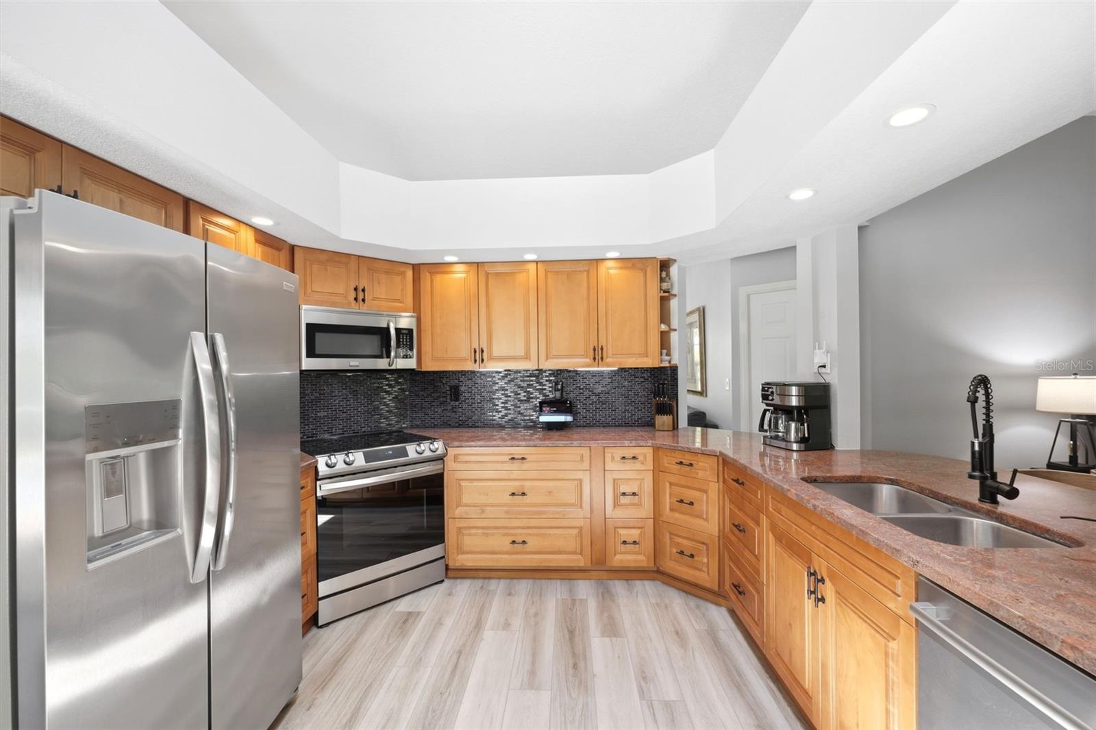 PRESTON HOLLOW - Residential