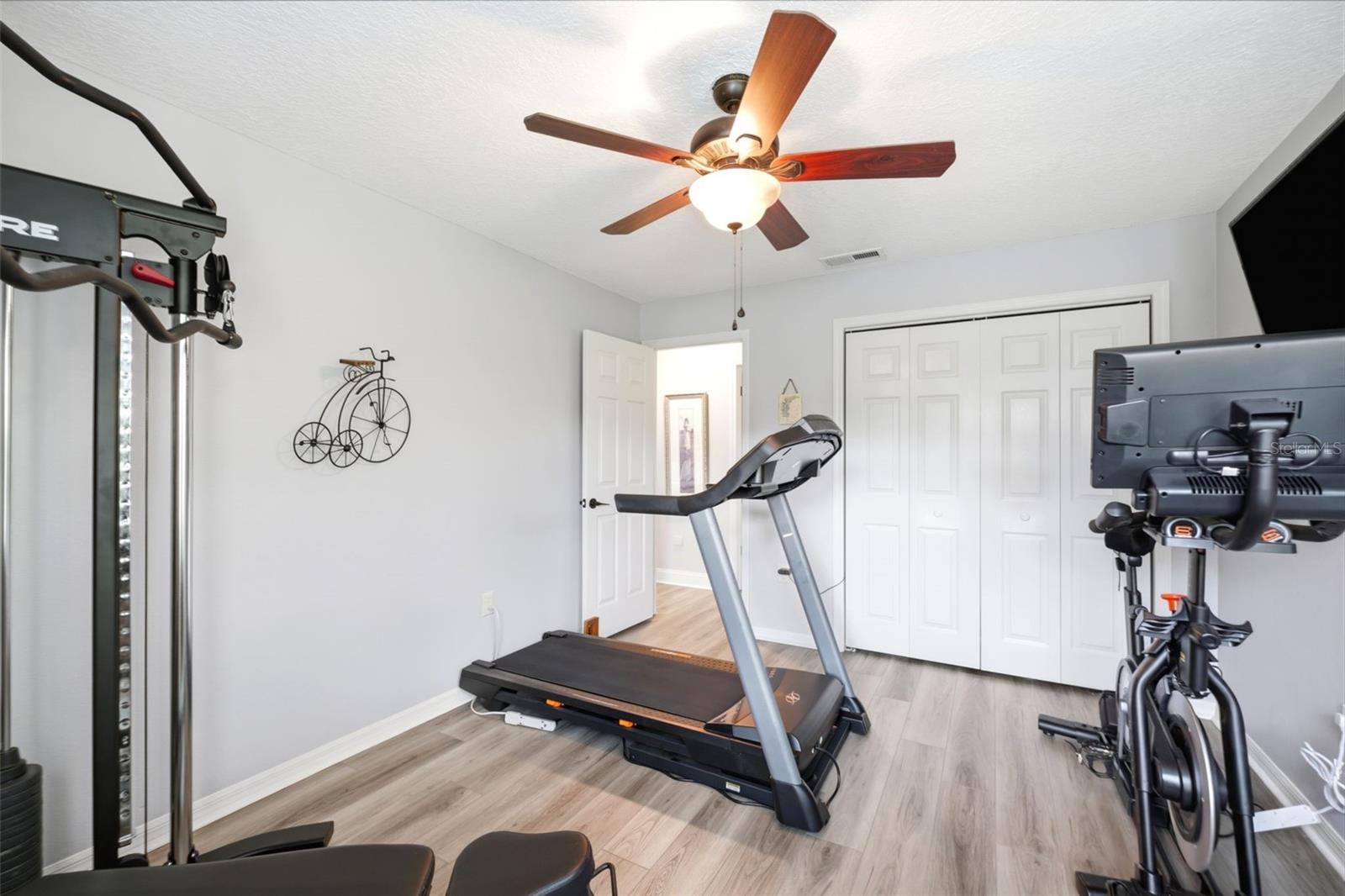 PRESTON HOLLOW - Residential