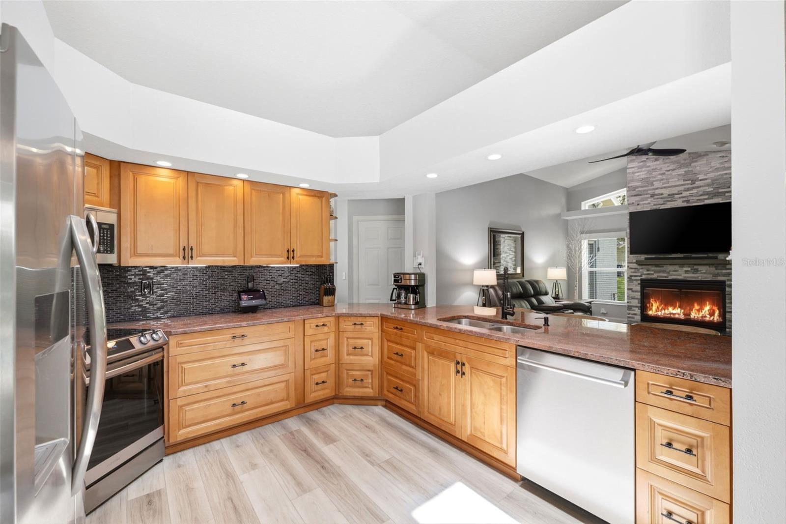 PRESTON HOLLOW - Residential