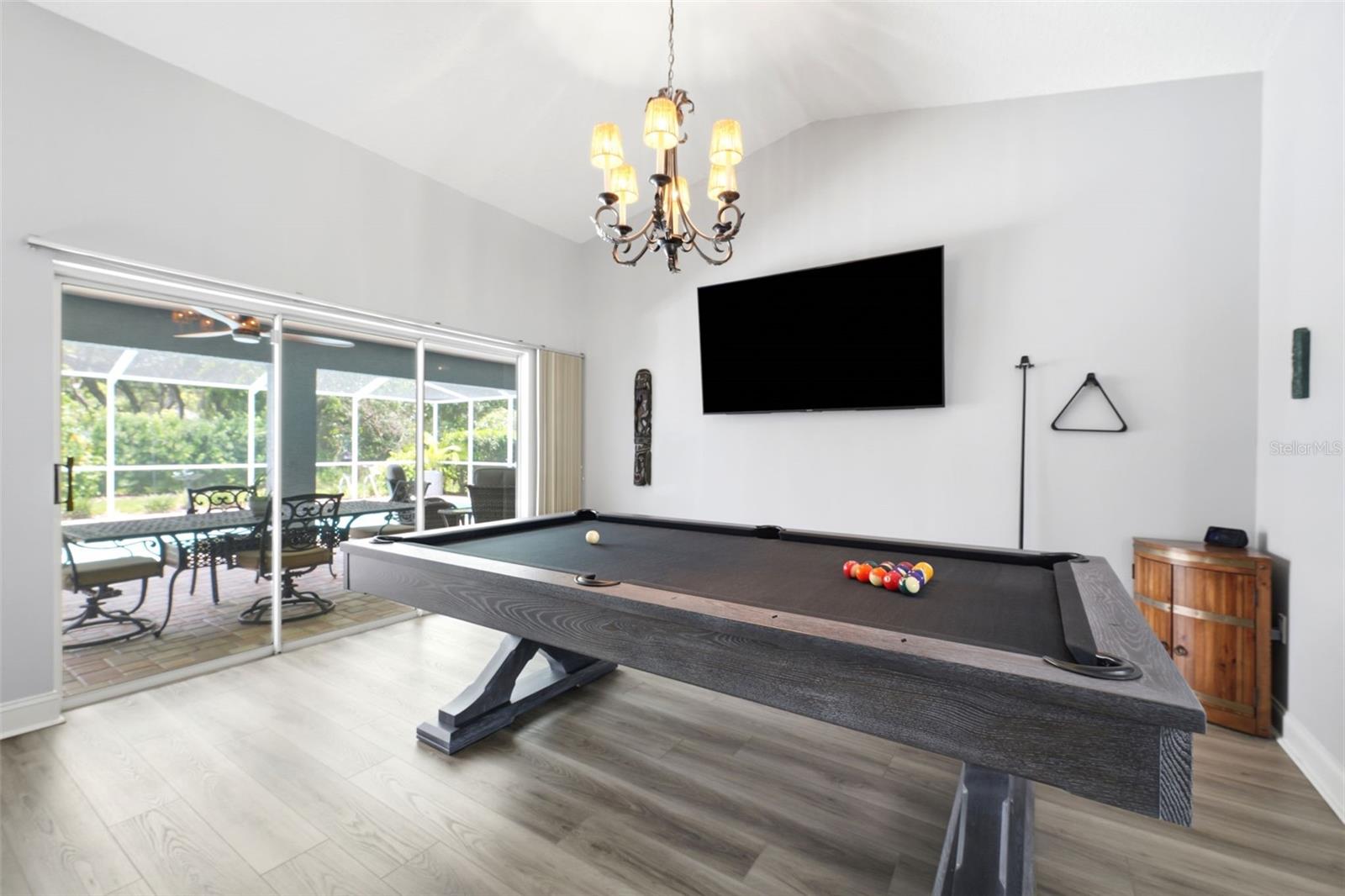 PRESTON HOLLOW - Residential