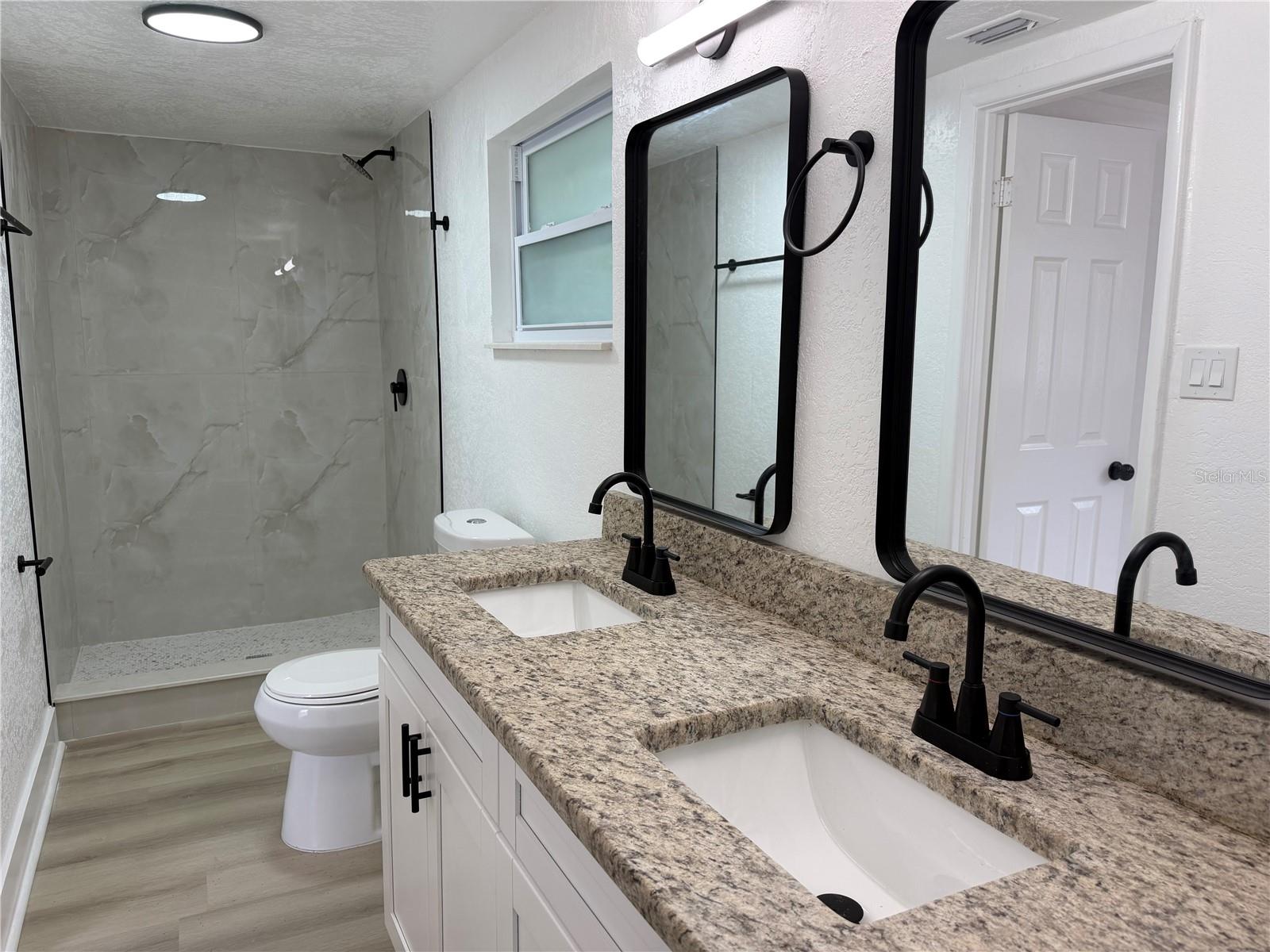 DEERWOOD - Residential