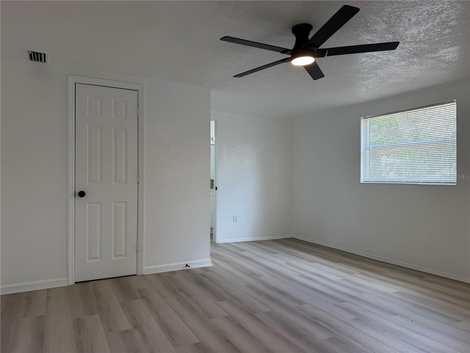 DEERWOOD - Residential