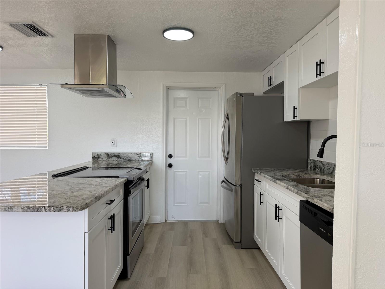 DEERWOOD - Residential
