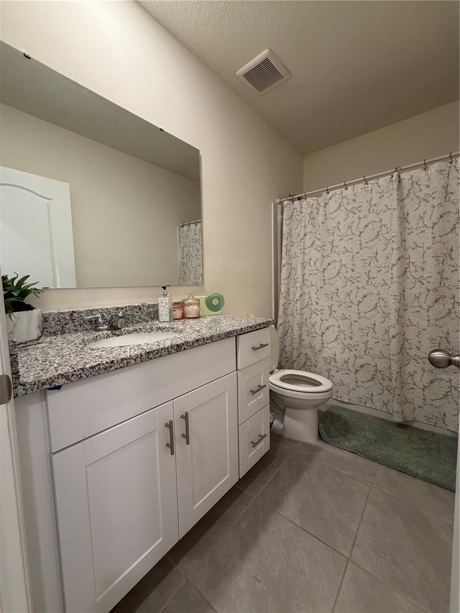 OSCEOLA VILLAGE CENTER PH 2 - Residential Lease