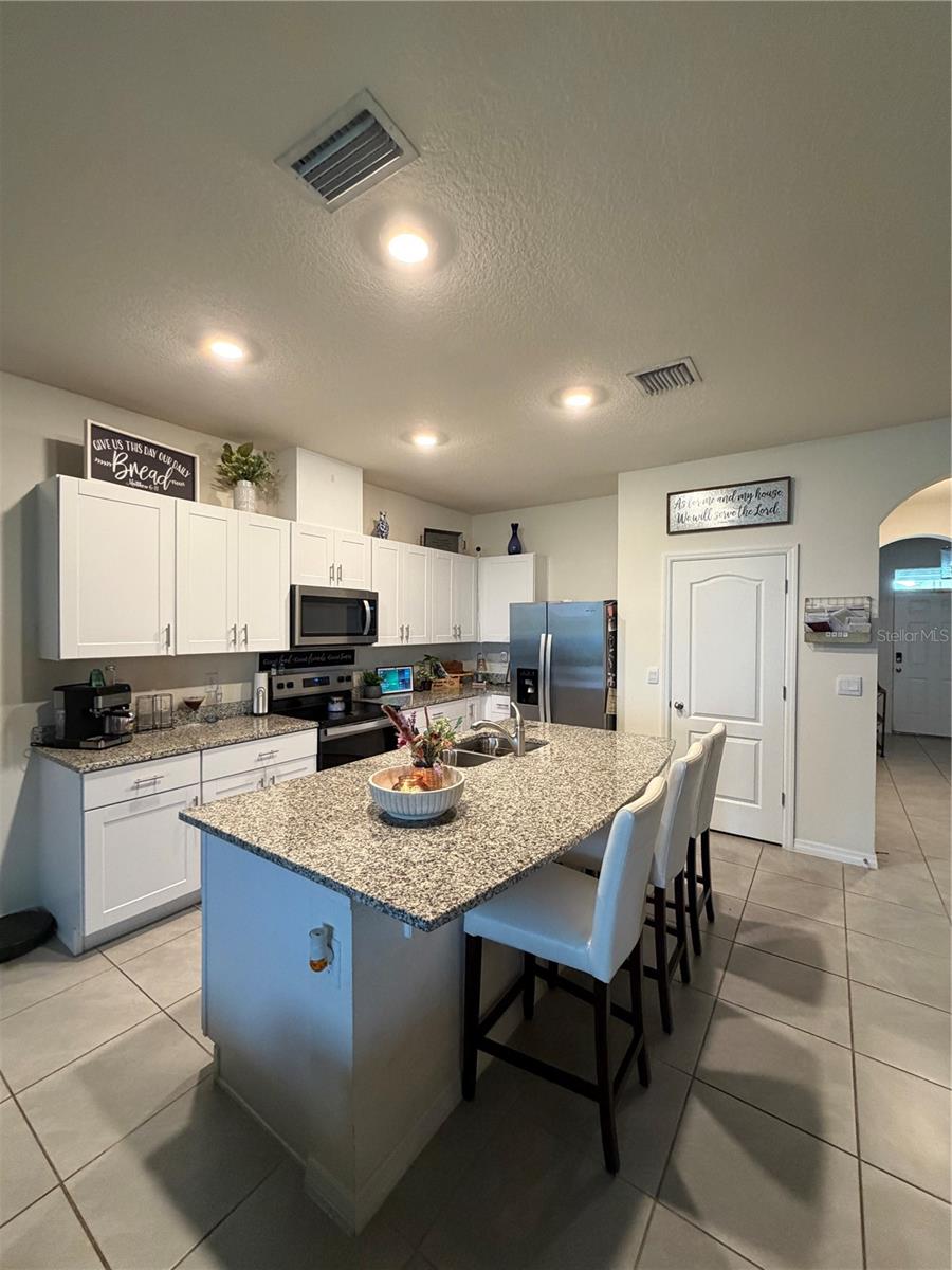 OSCEOLA VILLAGE CENTER PH 2 - Residential Lease
