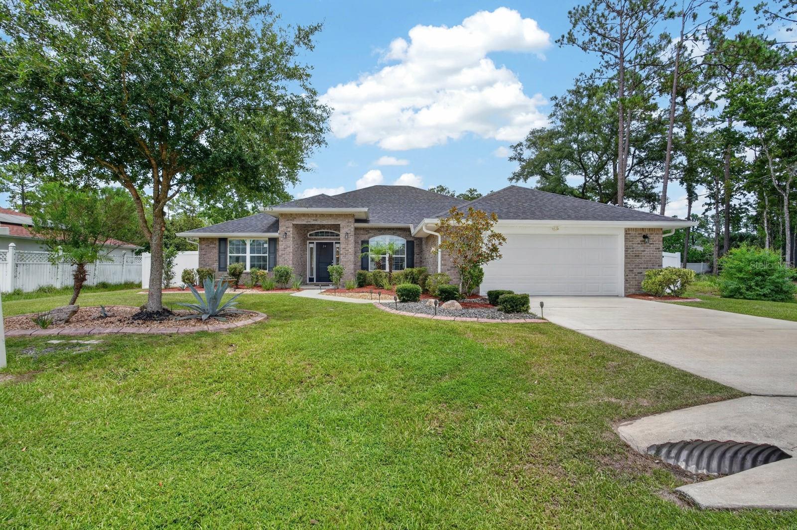 04 FAIRWAYS - Residential