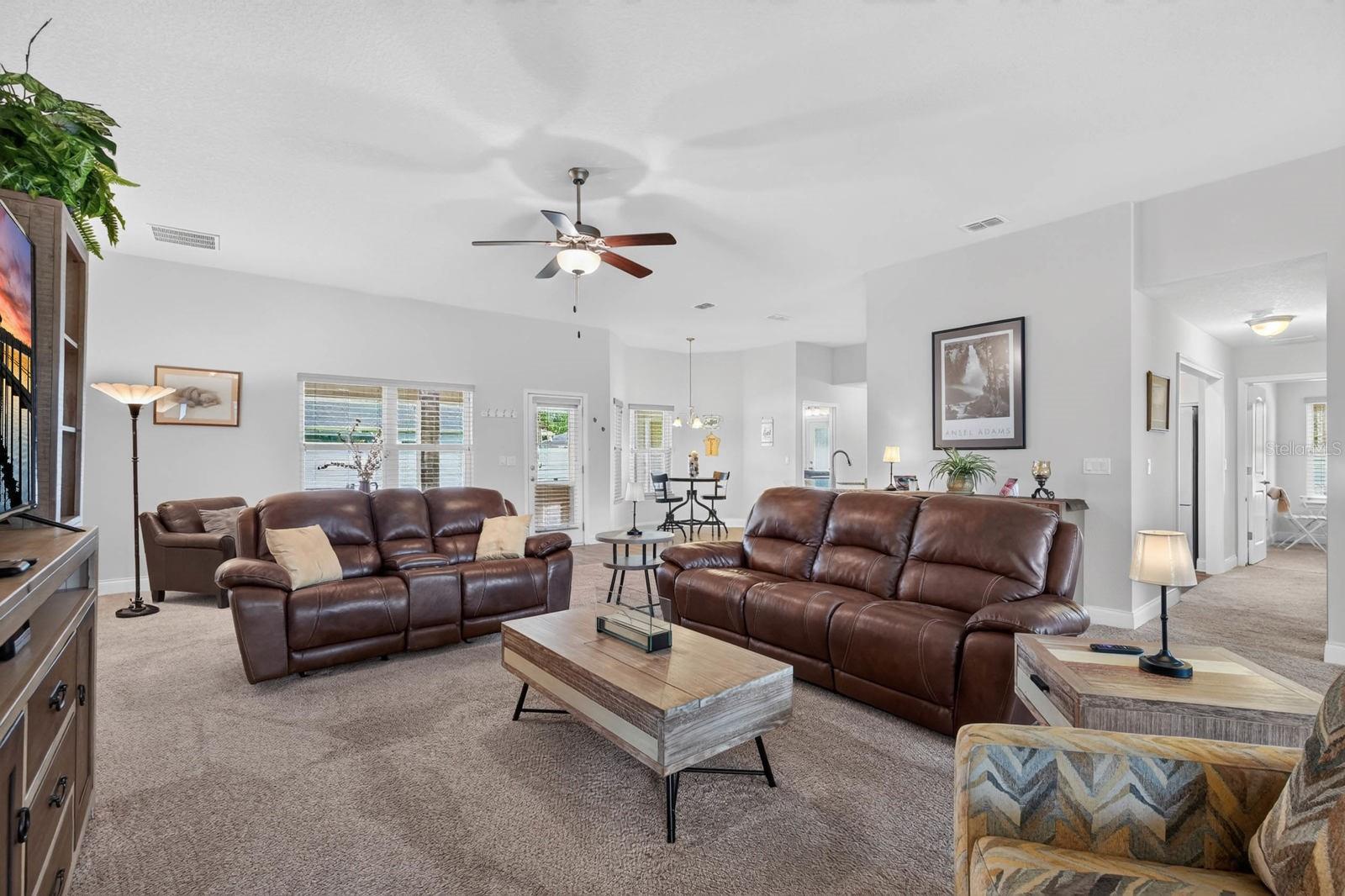 04 FAIRWAYS - Residential