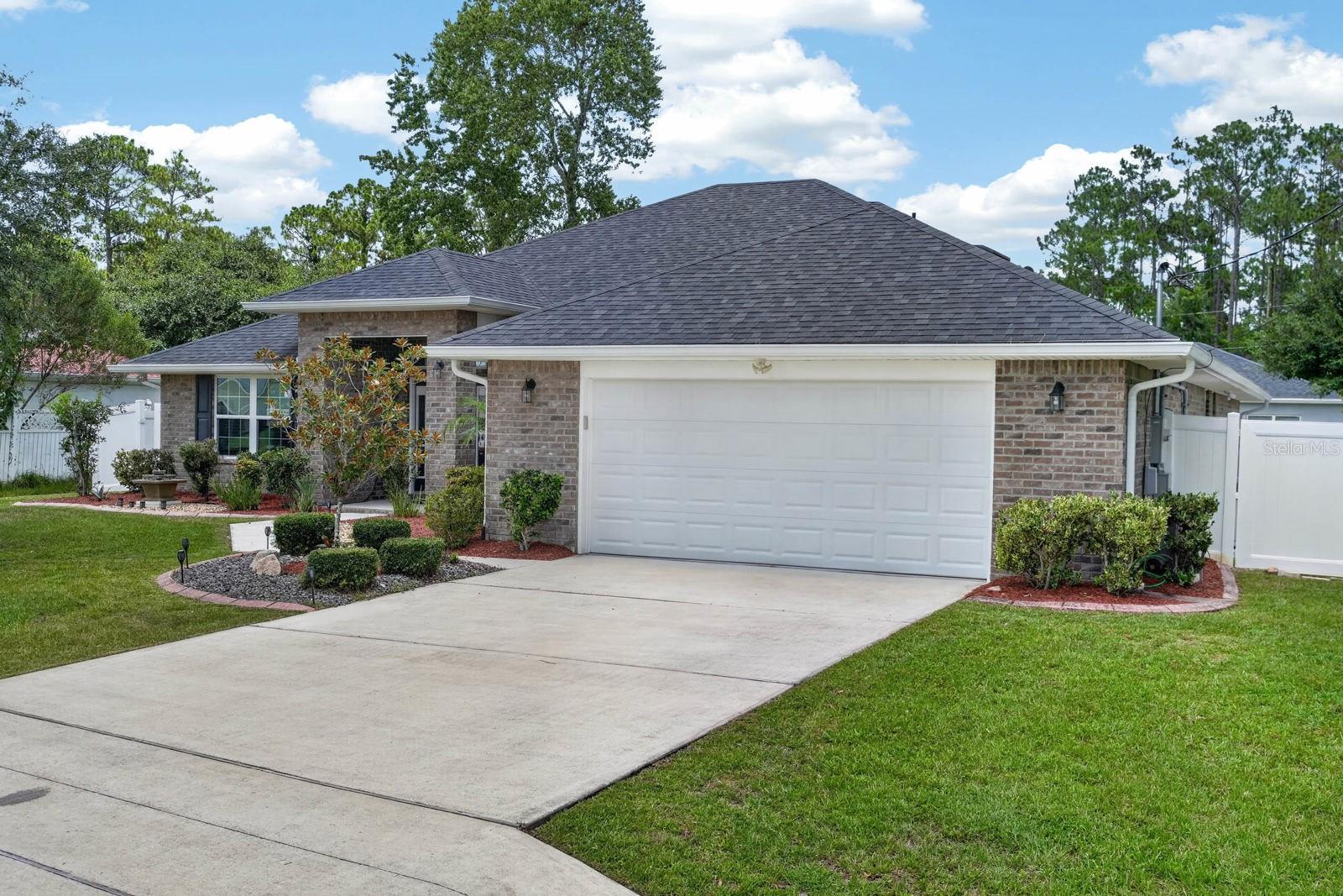 04 FAIRWAYS - Residential