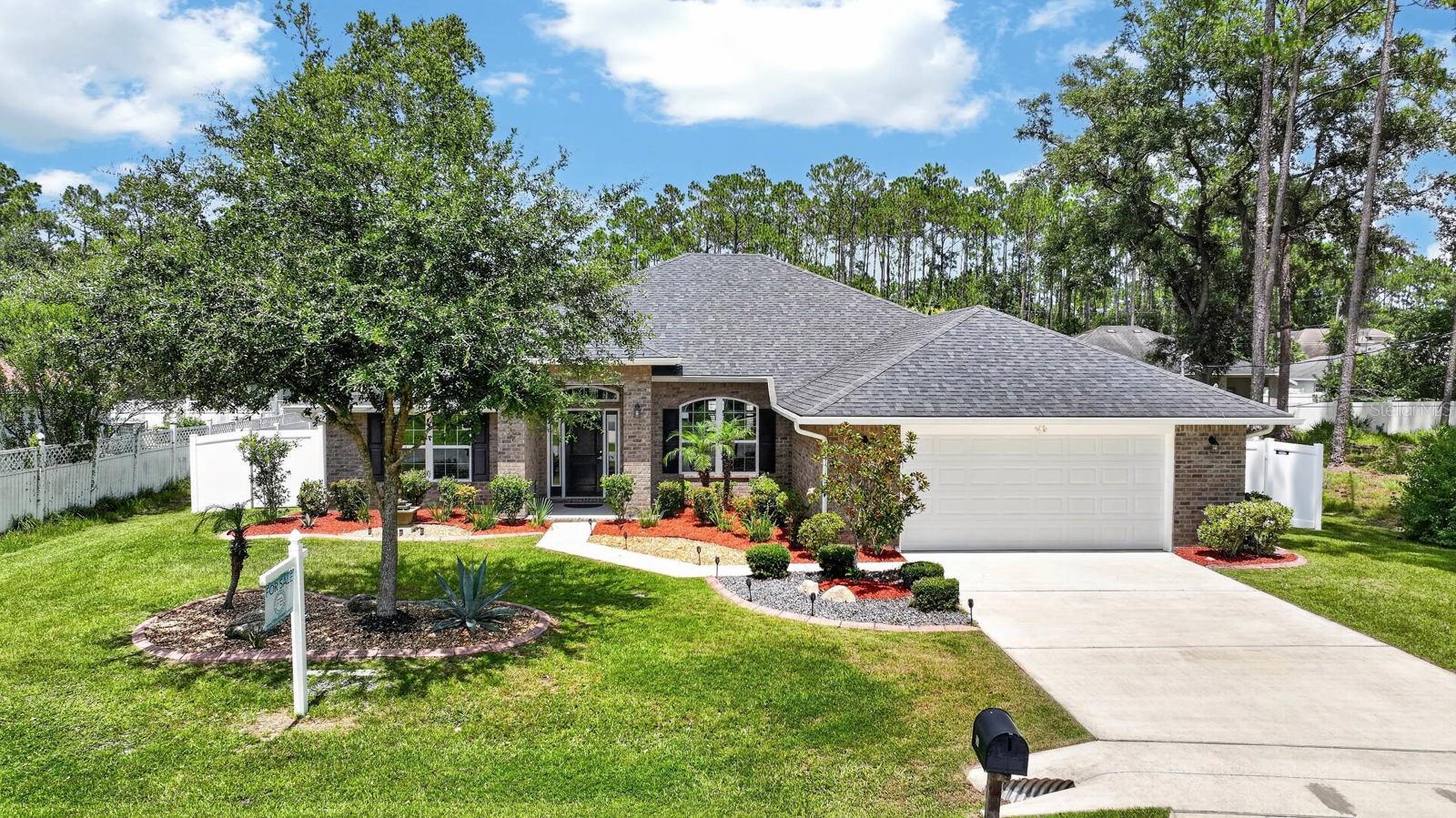 04 FAIRWAYS - Residential
