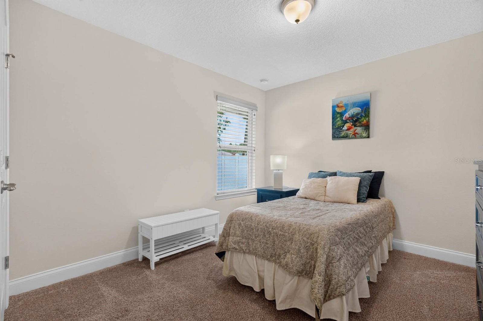 04 FAIRWAYS - Residential