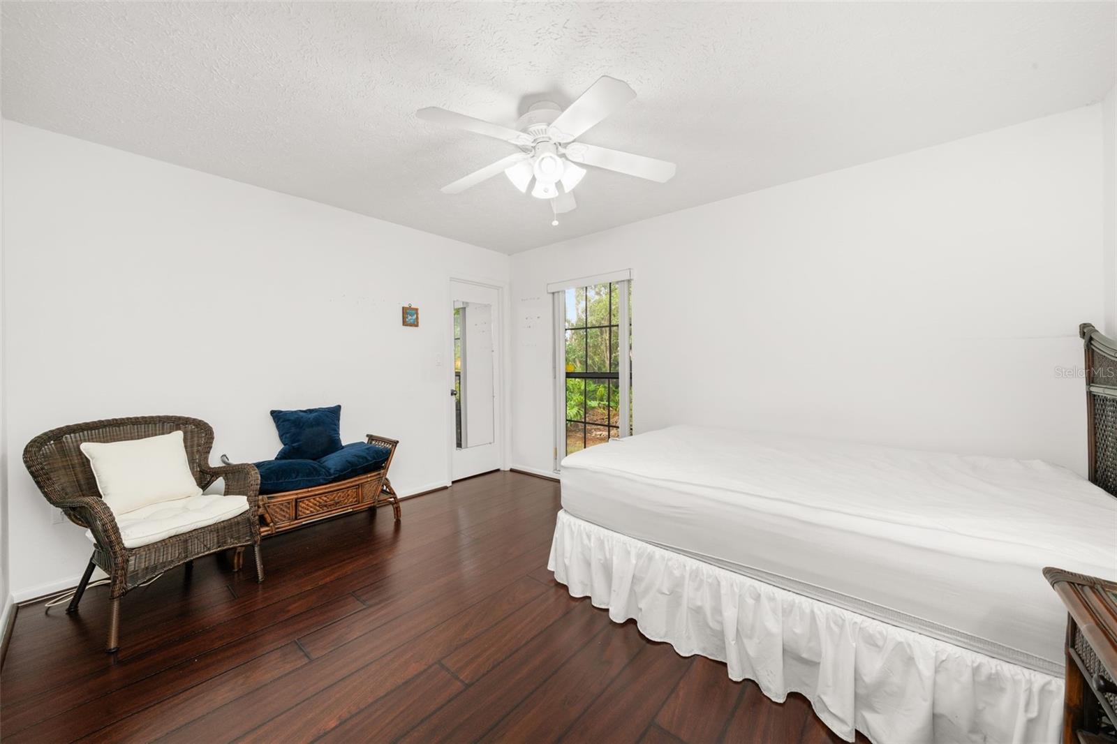 LAKE HAVEN ESTATES - Residential