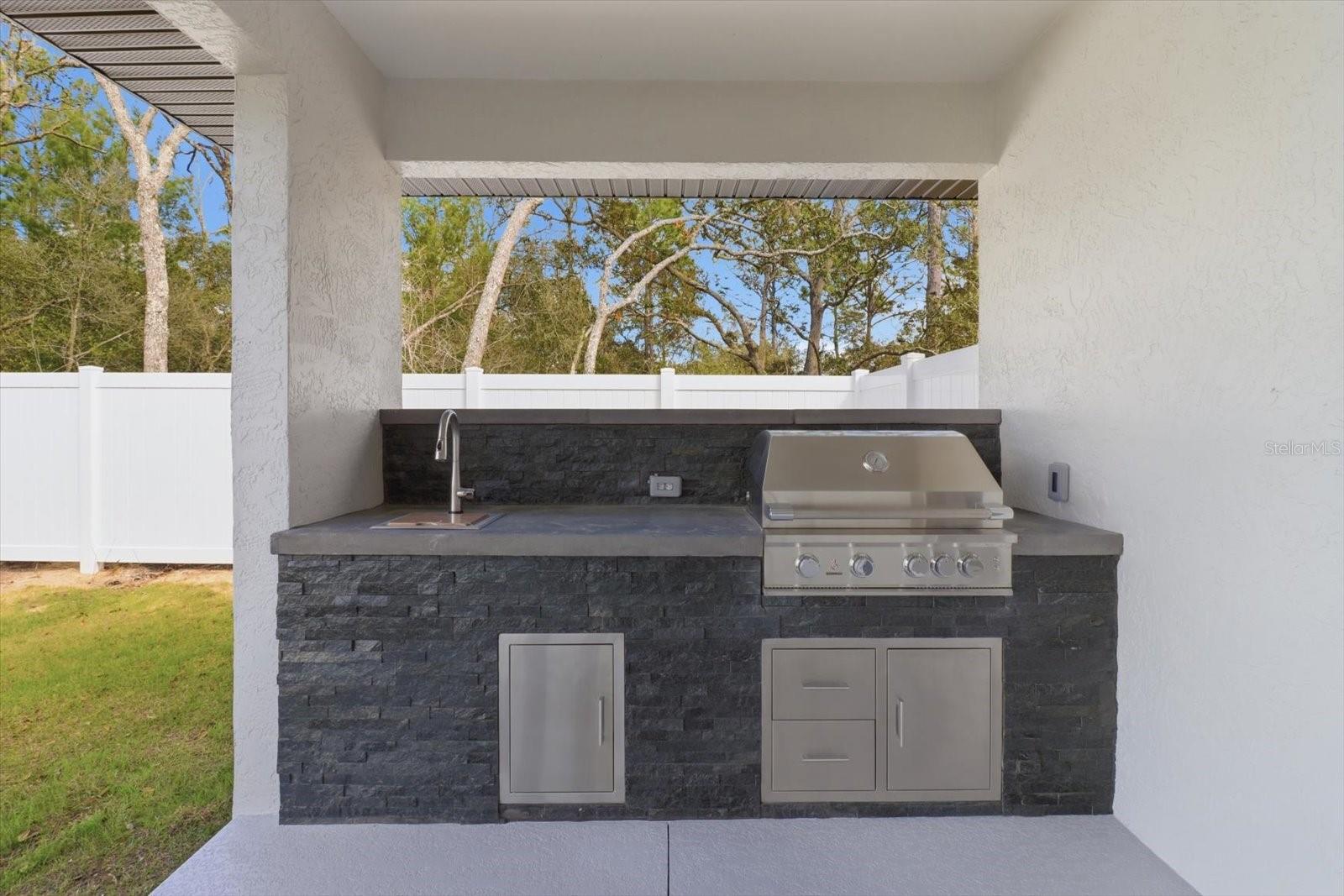 CITRUS SPGS UNIT 09 - Residential