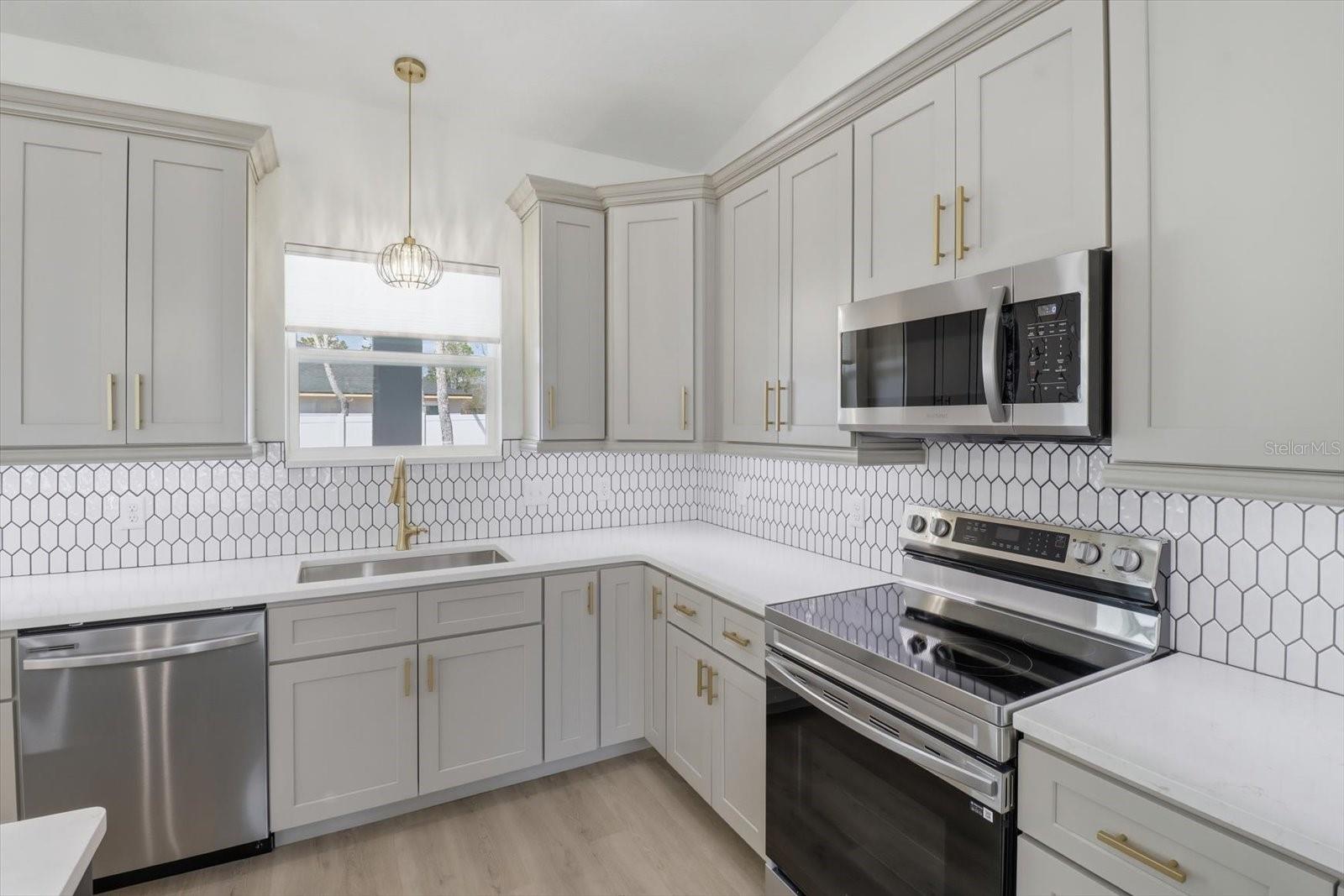 CITRUS SPGS UNIT 09 - Residential