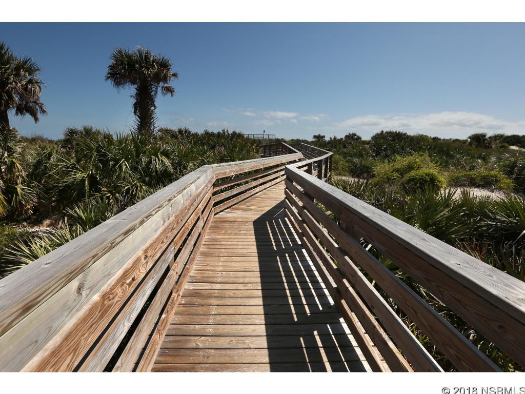 Hammocks At Minorca Condo - Residential
