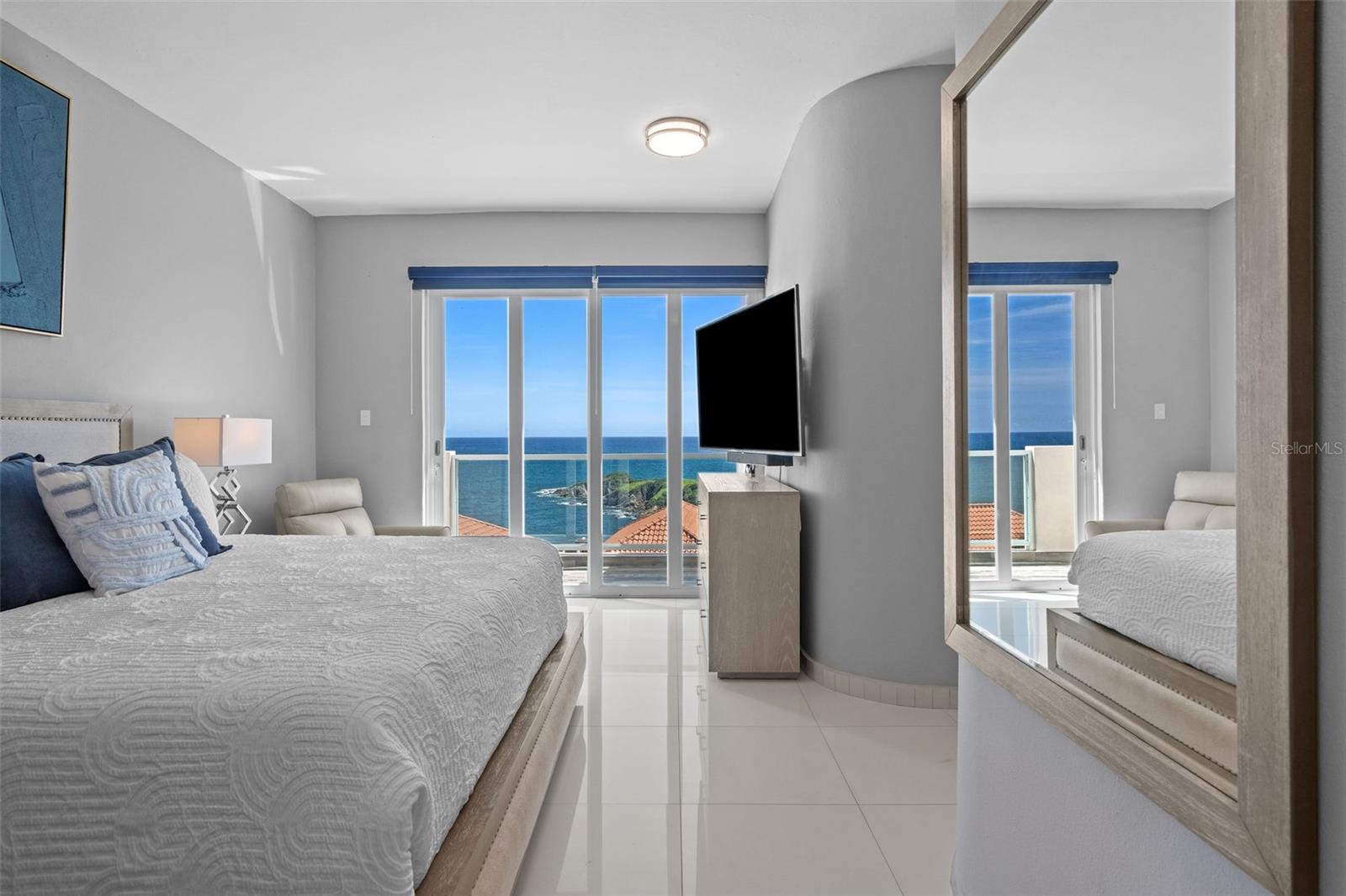 SHELL CASTLE CLUB - Residential