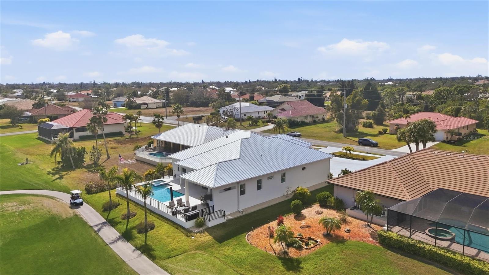 CAPE HAZE WINDWARD - Residential