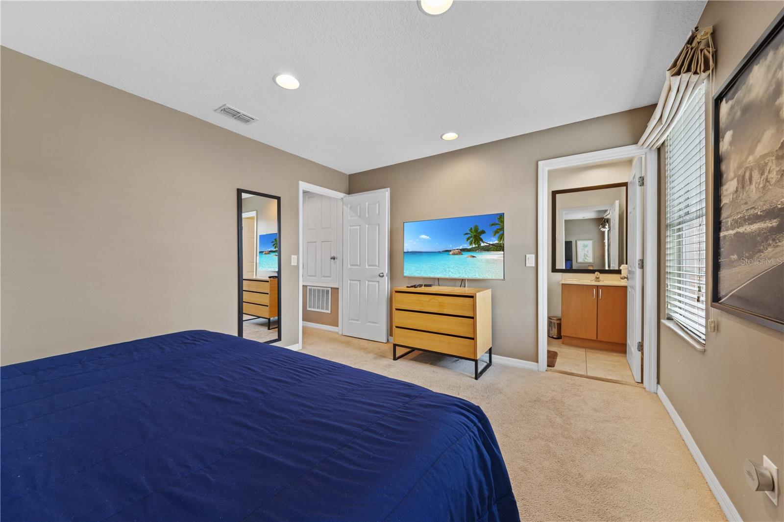 ENCANTADA PH 2 - Residential