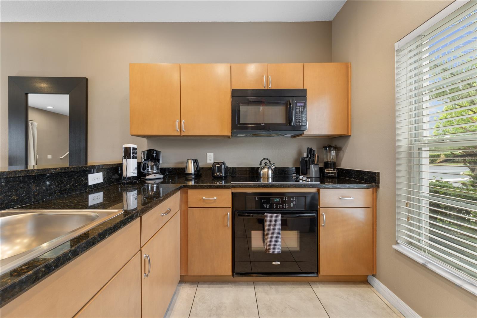 ENCANTADA PH 2 - Residential