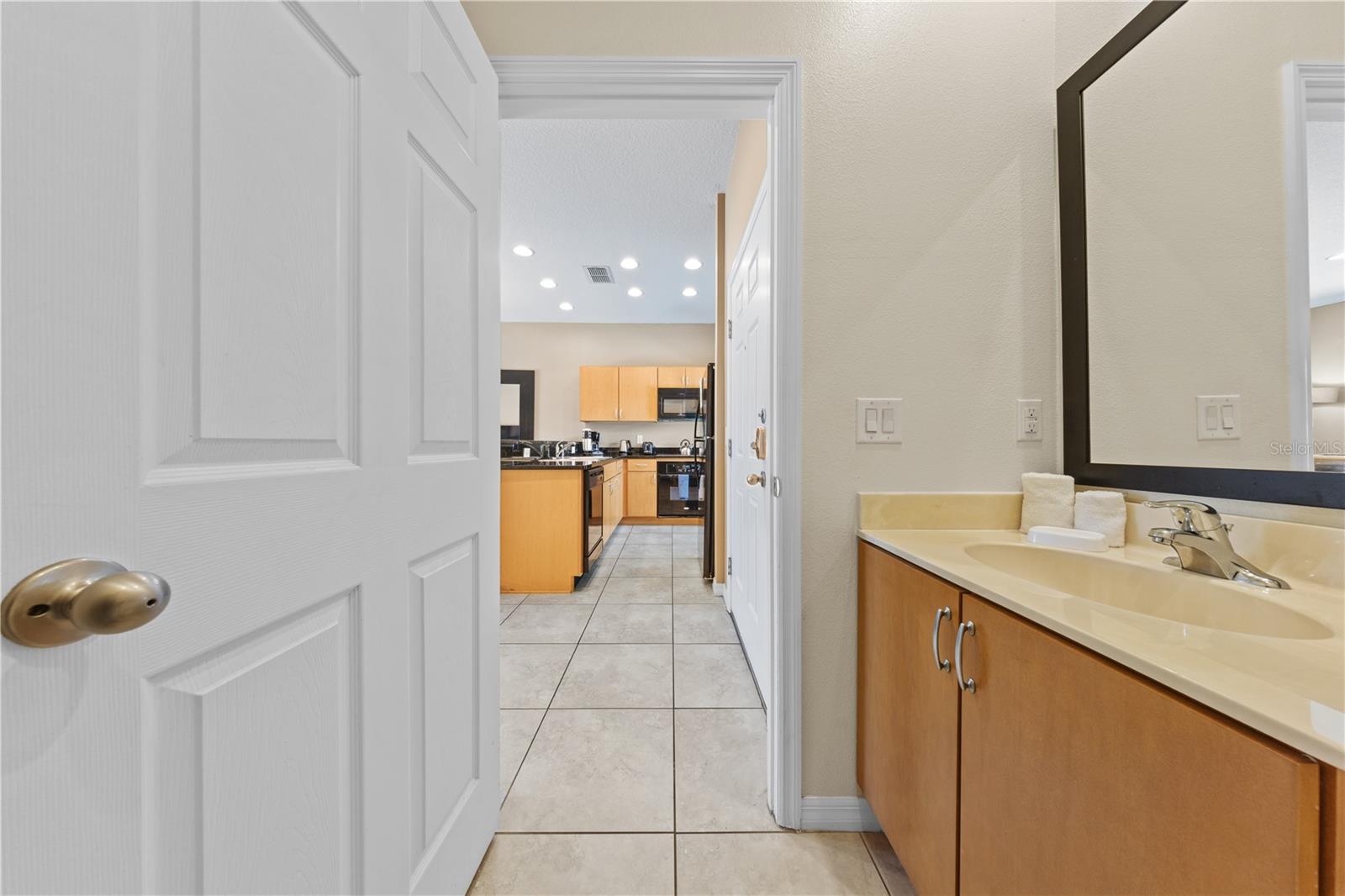 ENCANTADA PH 2 - Residential
