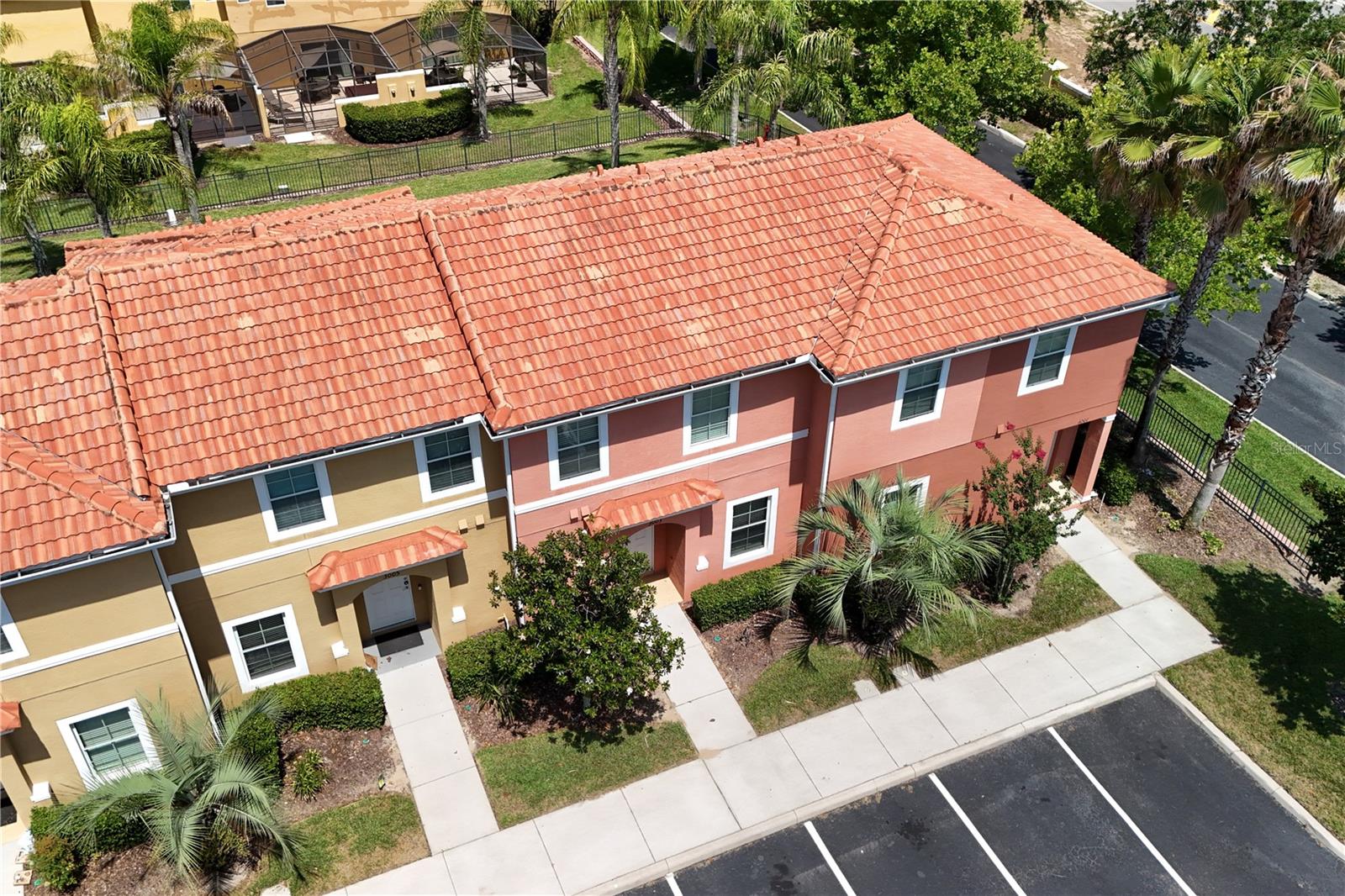 ENCANTADA PH 2 - Residential