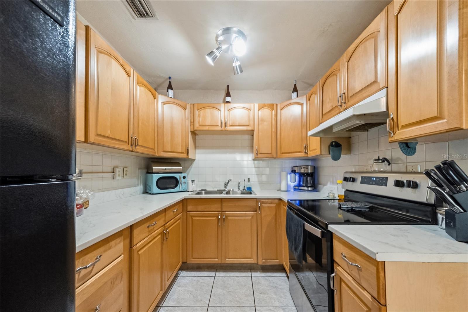 LAKE KATHRYN PARK - Residential