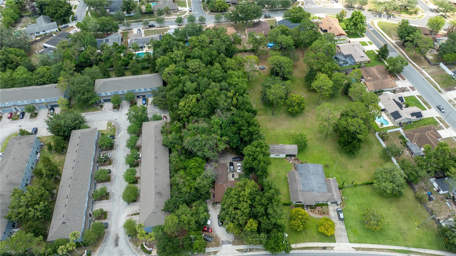 LAKE KATHRYN PARK - Residential