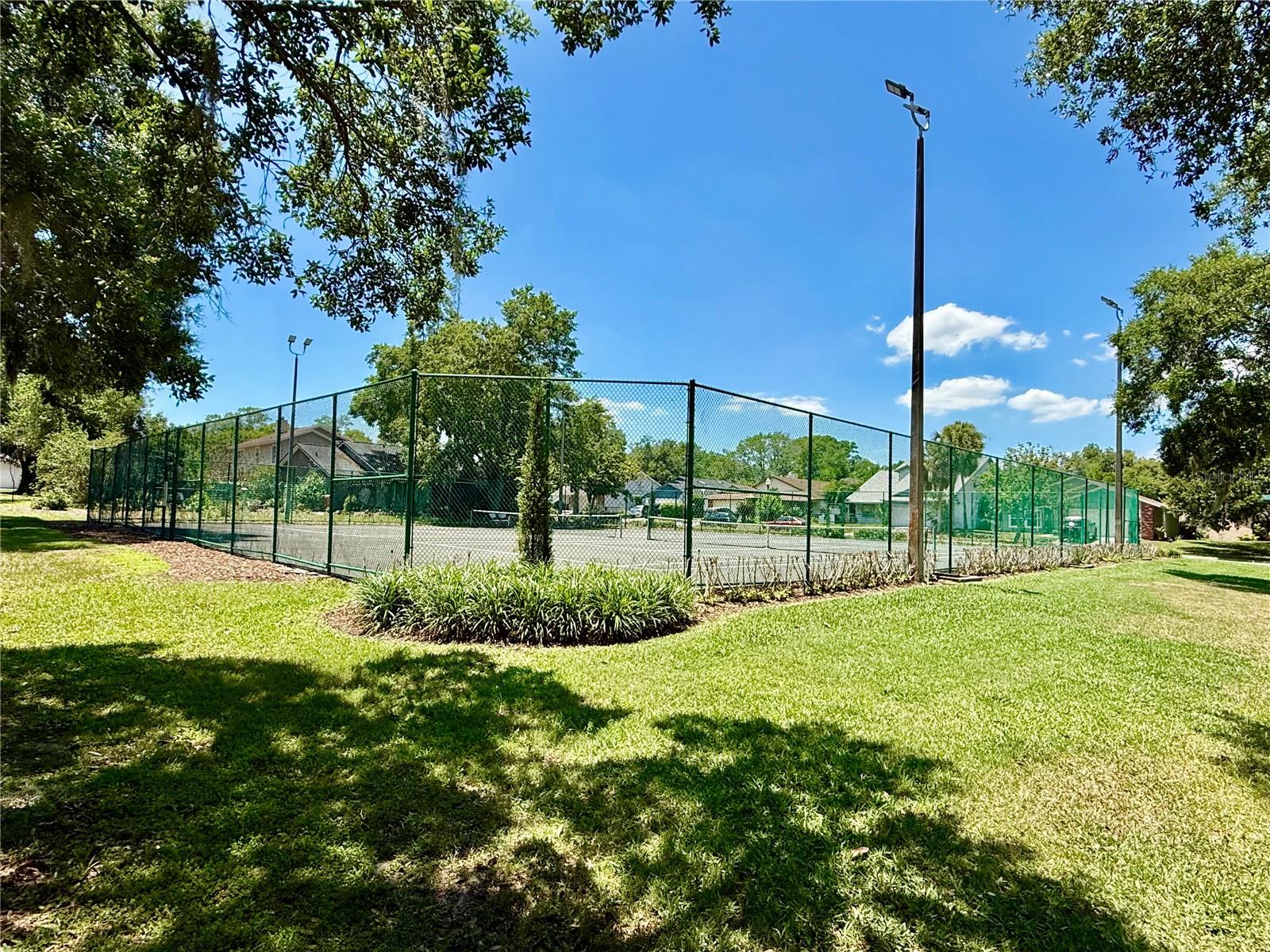 COUNTRY LANE - Residential