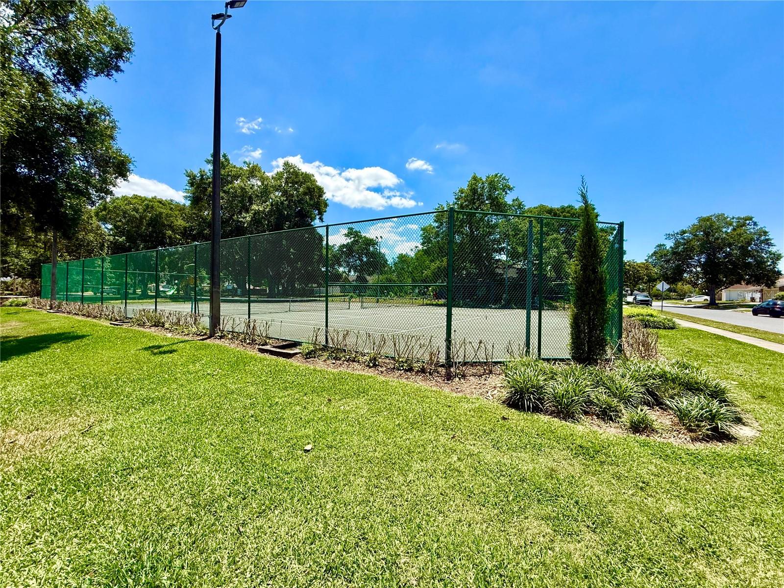 COUNTRY LANE - Residential