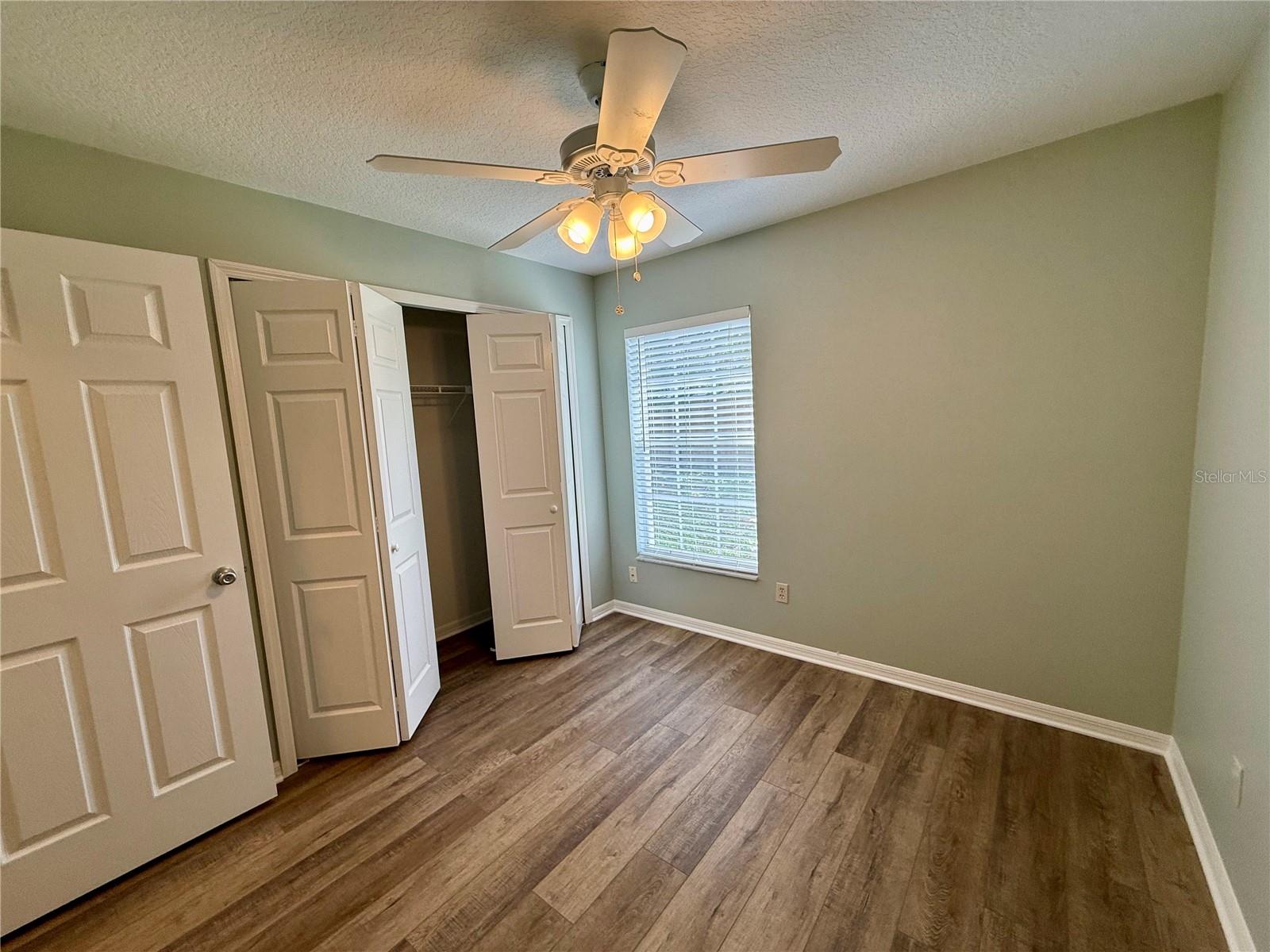 COUNTRY LANE - Residential