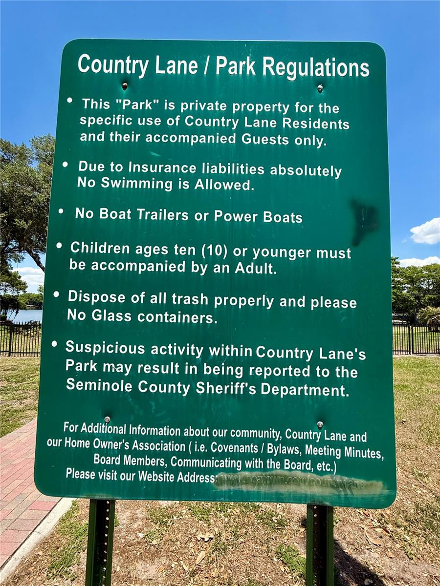 COUNTRY LANE - Residential