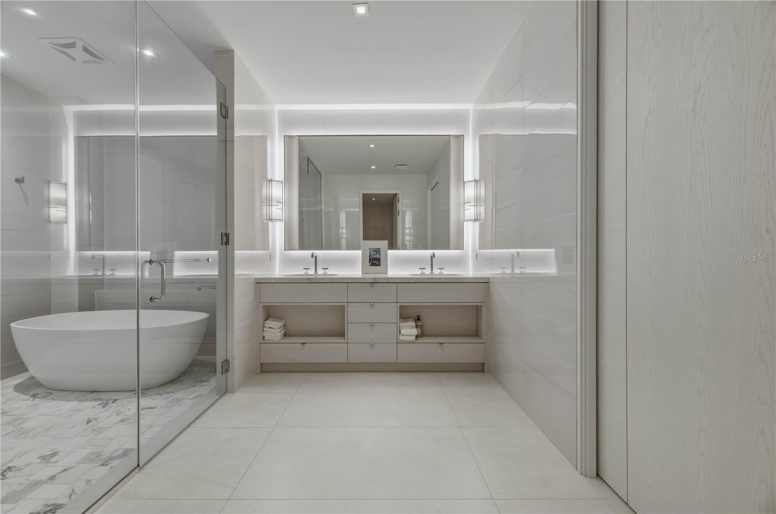 FOUR SEASONS RESORT AND RESIDENCES PUERTO RICO - Residential
