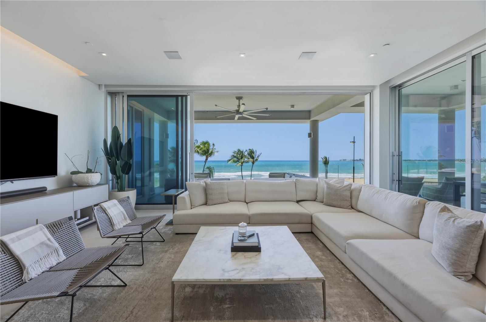 FOUR SEASONS RESORT AND RESIDENCES PUERTO RICO - Residential