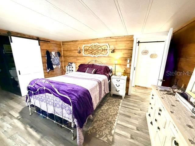 HIDEAWAY - Residential