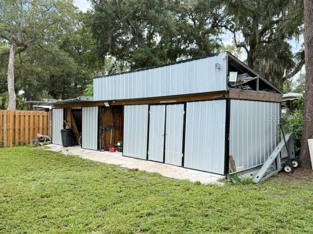 HIDEAWAY - Residential