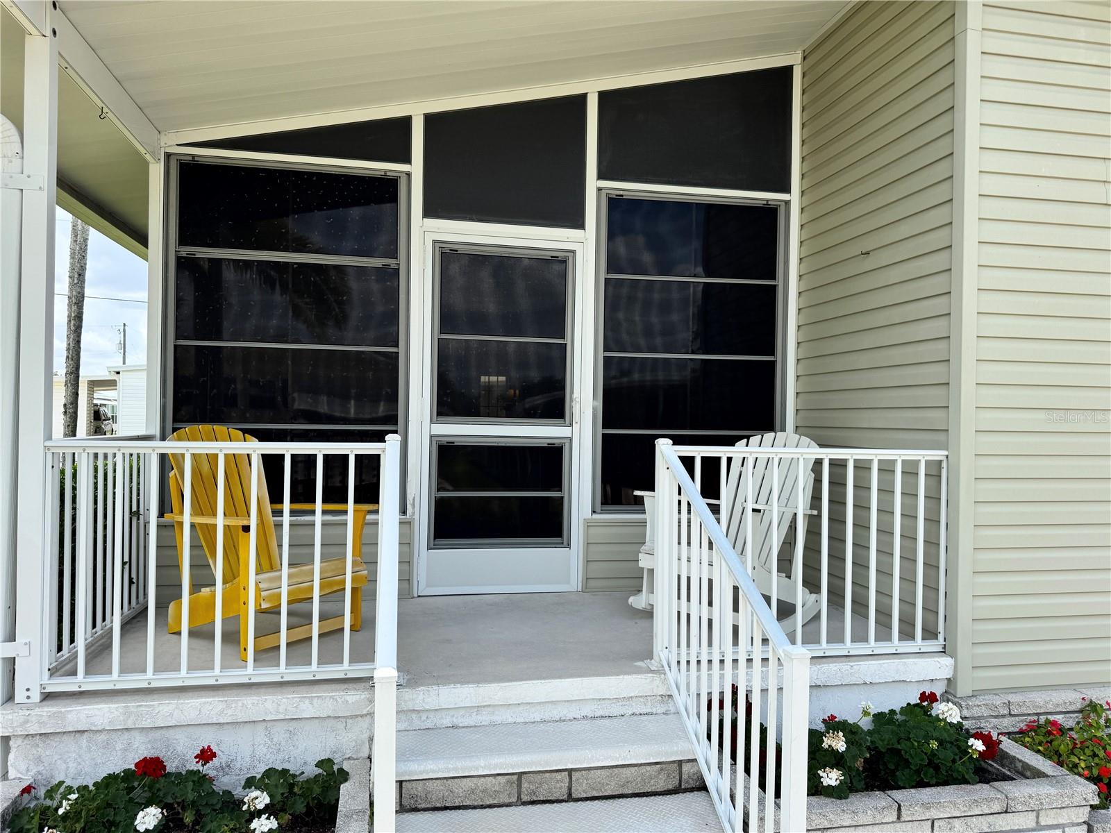 WINDWARD ISLES - Residential