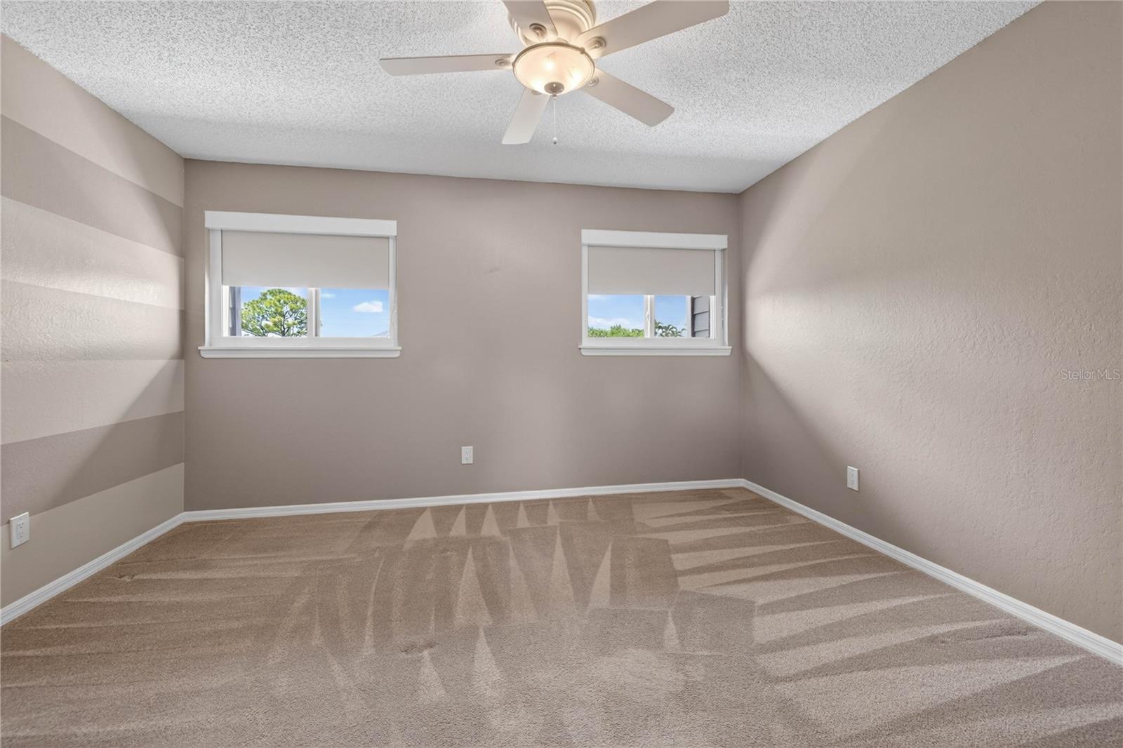 LINKS THE CONDO - Residential
