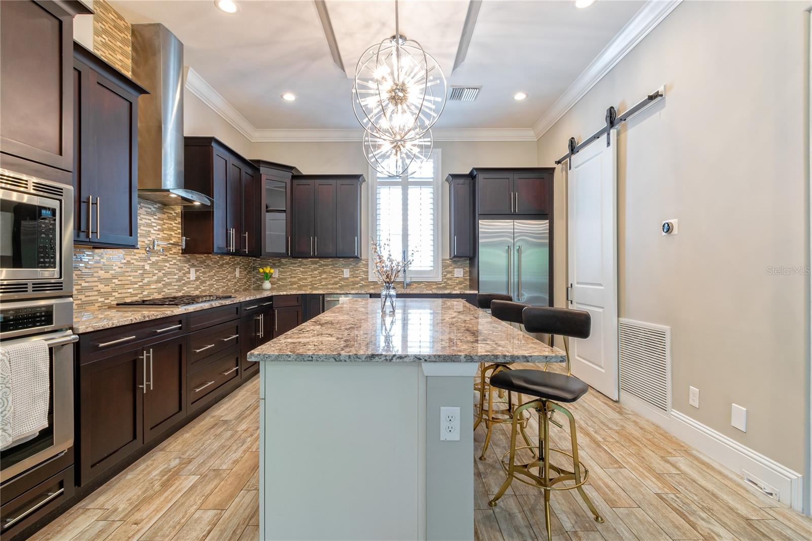 BROWNSTONES/THORNTON PARK - Residential Lease