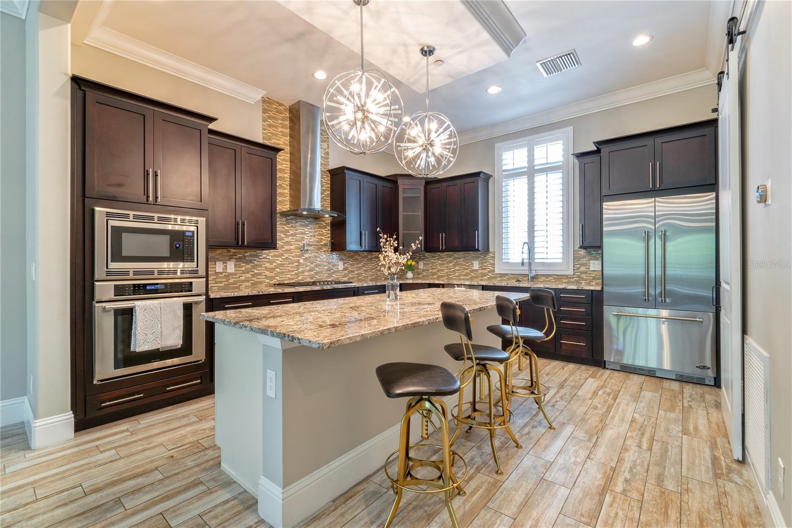 BROWNSTONES/THORNTON PARK - Residential Lease