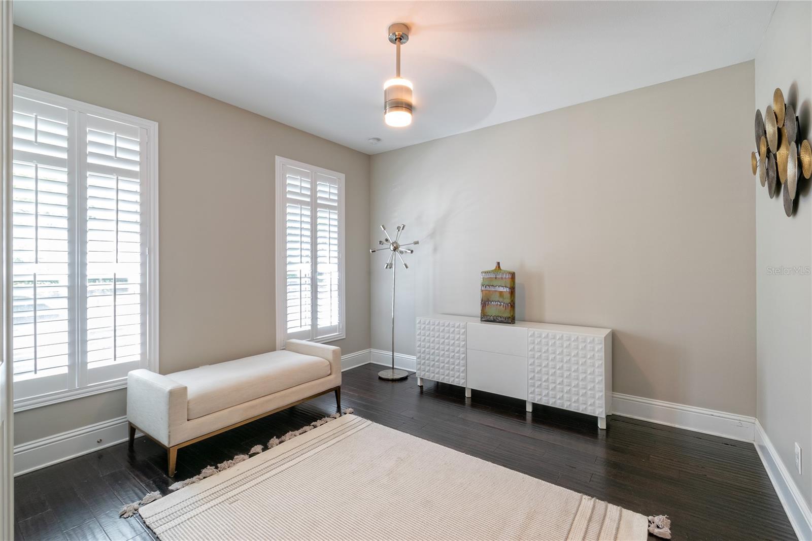 BROWNSTONES/THORNTON PARK - Residential Lease